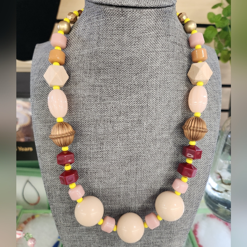Multicolor Beaded Necklace